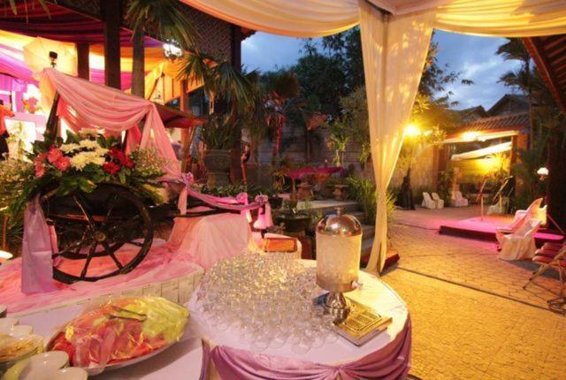 Pondok Gajah Homestay Jarakan Exterior photo